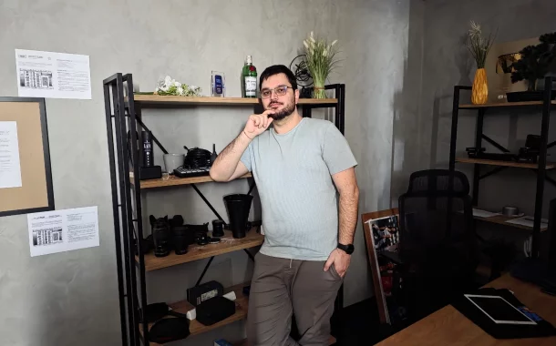 گلکسی S25 اولترا - محیط داخل خانه