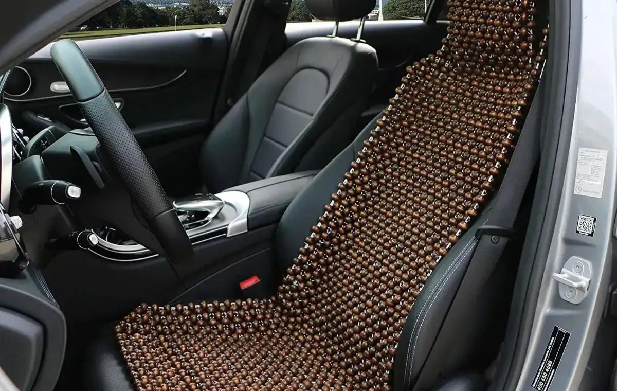 بهترین عرق‌گیر صندلی ماشین