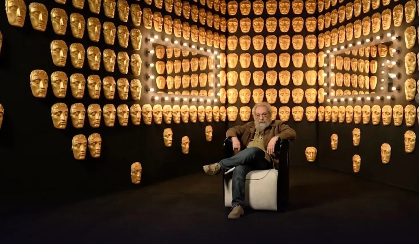 Frosty می خواهد رکورد های انیمیشن انفرادی و یوزپلنگ را شکست (هفته گذشته در سینما و تلویزیون) 1 Massoud Frosti در برنامه Persona