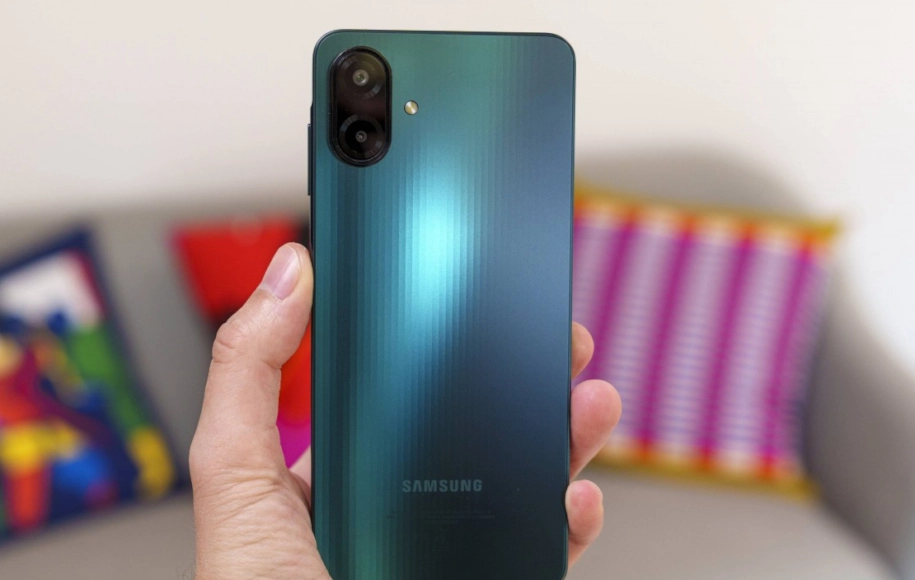 بهترین گوشی سامسونگ تا ۲۰ میلیون