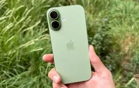 نقد و بررسی آیفون ۱۷