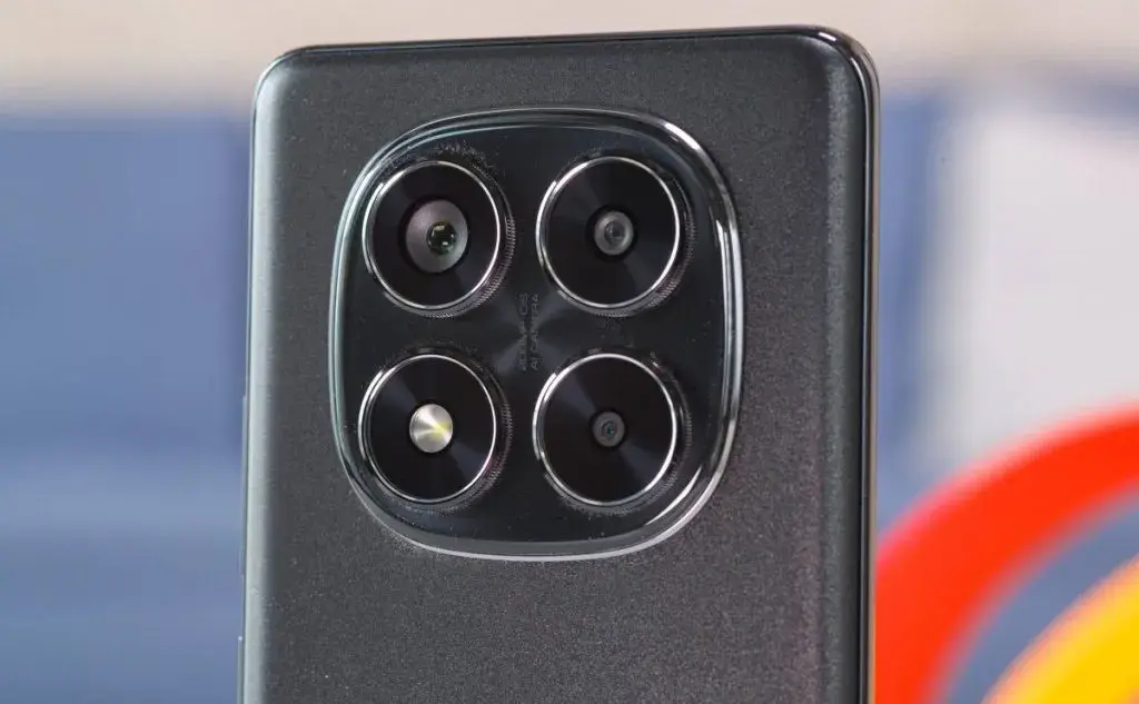 بررسی و مقایسه دوربین گلکسی A36 با ردمی نوت 14 پرو 5G