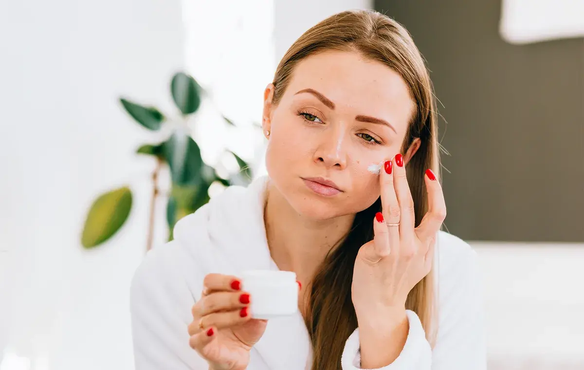 پماد ضد لک نوروژن 