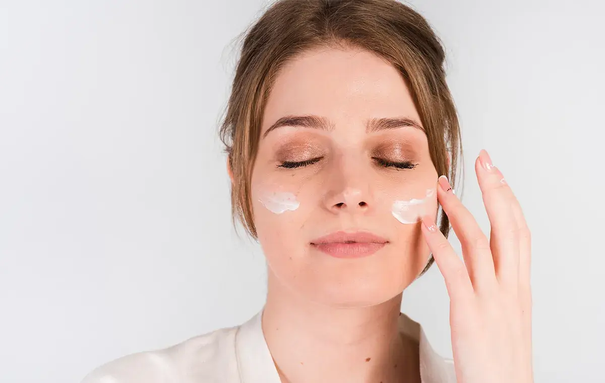 پماد نوروژن برای چیه؟