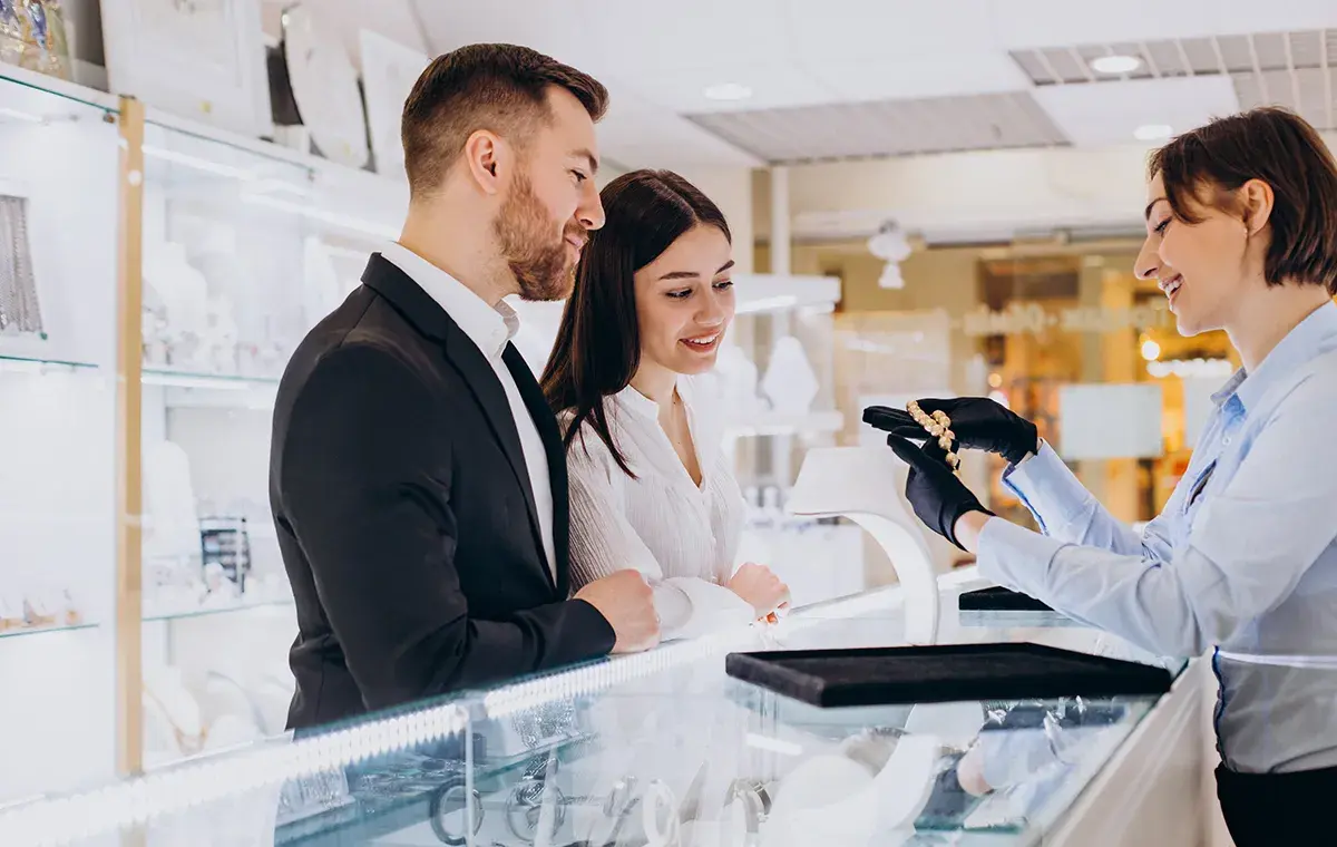 تحلیل ماهانه‌ی قیمت طلا 