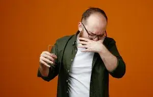 بهترین شربت برای سرفه و خارش گلوی کودکان و بزرگسالان