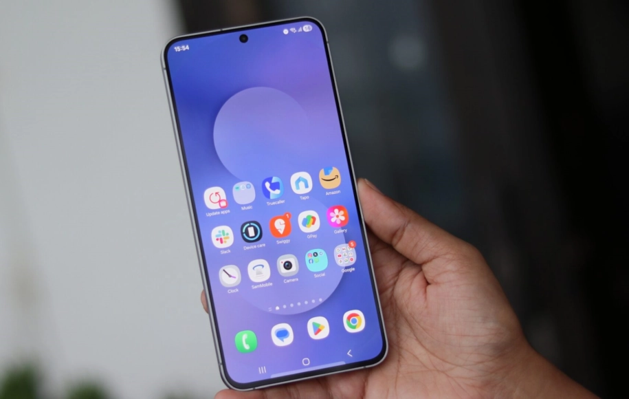 امکانات نرم‌افزاری