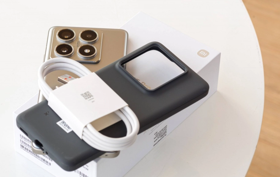 طول عمر باتری و سرعت شارژر