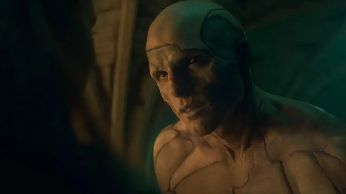 تفاوت هیولای فرانکنشتاین با کتاب