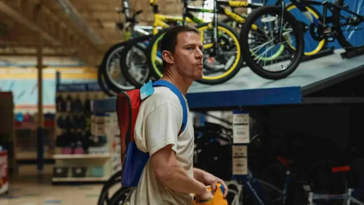 نقد فیلم «مرد پشتبامی»