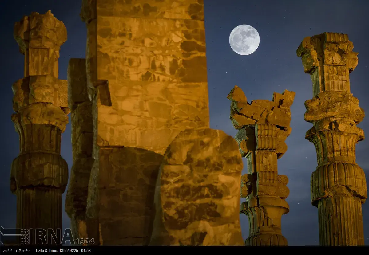 ابرماه آبان 1395 در تخت جمشید