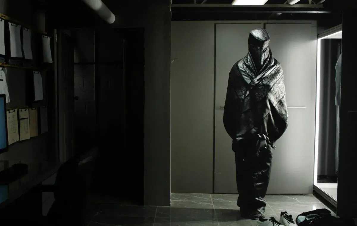 کفنها (The Shrouds)