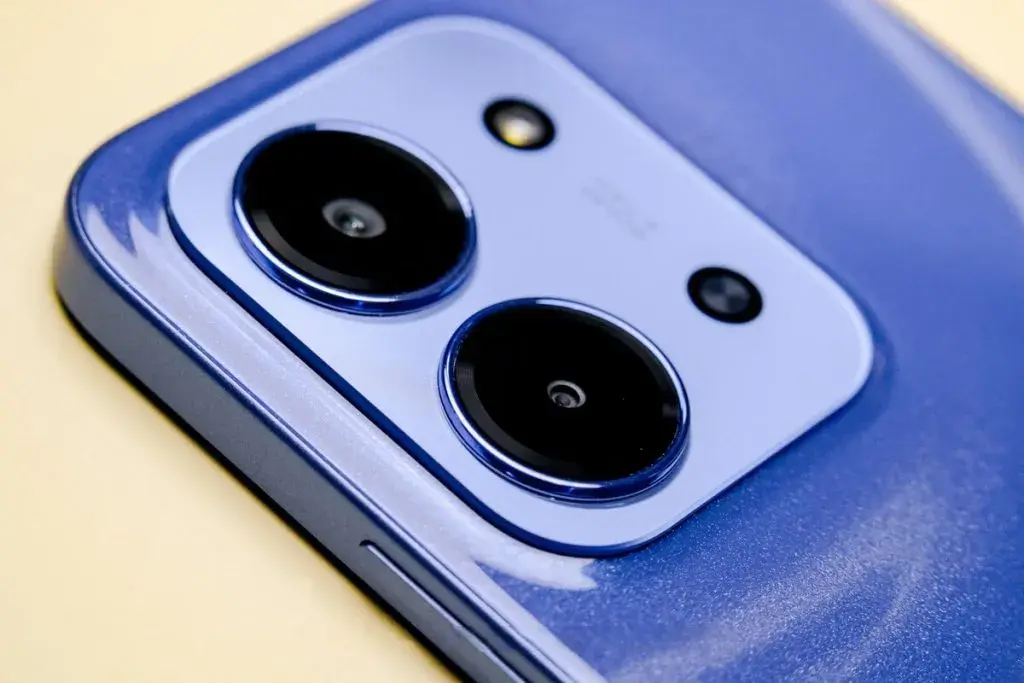 طراحی و کیفیت ساخت گوشی ردمی 15C