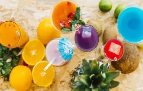 خرید انواع نوشیدنی برای مهمانی