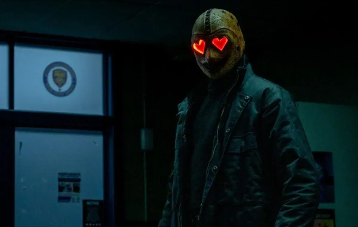 بهترین فیلمهای ترسناک 2025؛ چشم قلبی (Heart Eyes)