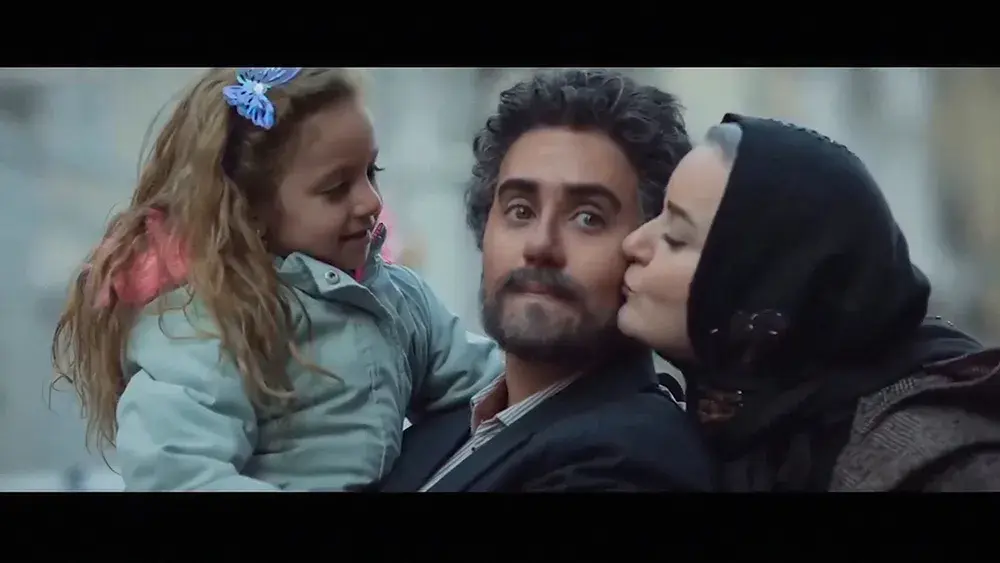 نقد فیلم کج پیله