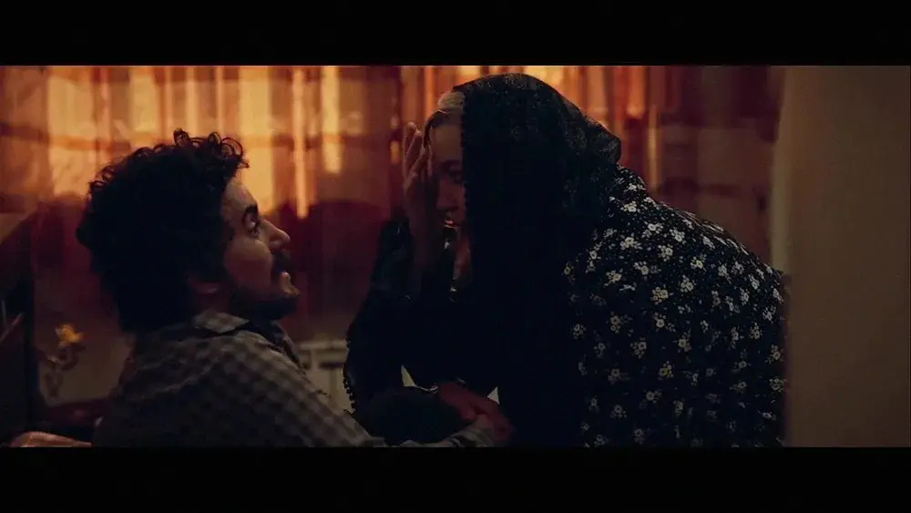 نقد فیلم کج پیله