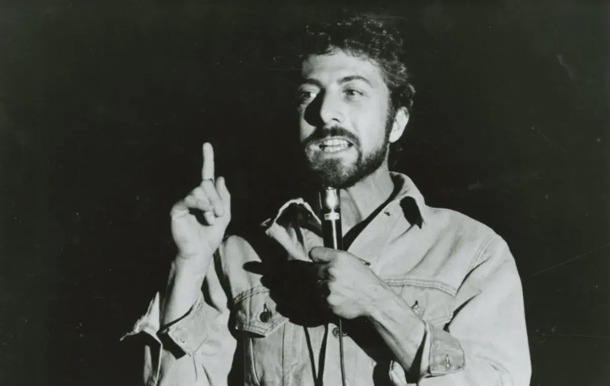 بهترین فیلمهای داستین هافمن؛ لنی (Lenny)