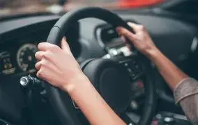 لرزش ماشین در حالت ایستاده