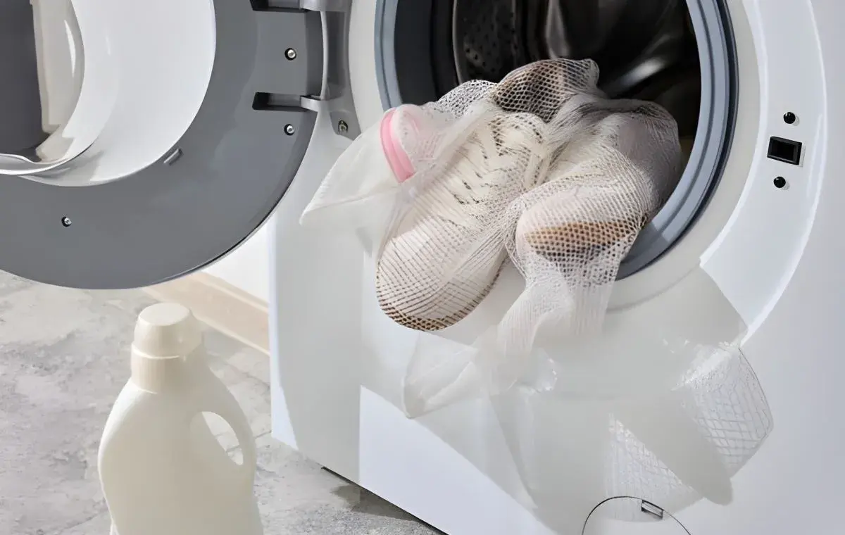 بهترین روش شستن کفش در ماشین لباسشویی