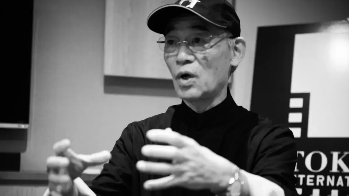 یوشیوکی تومینو