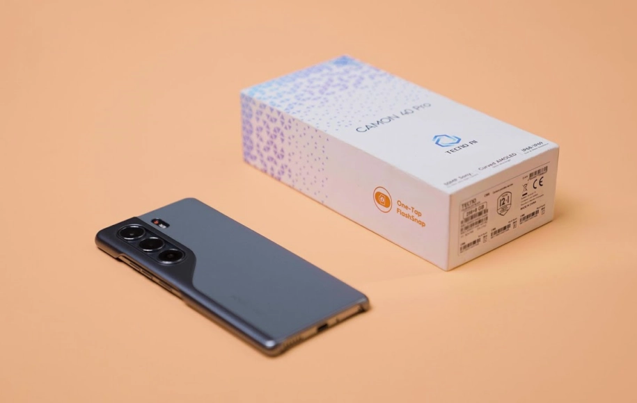 نقد و بررسی تکنو Camon 40 Pro