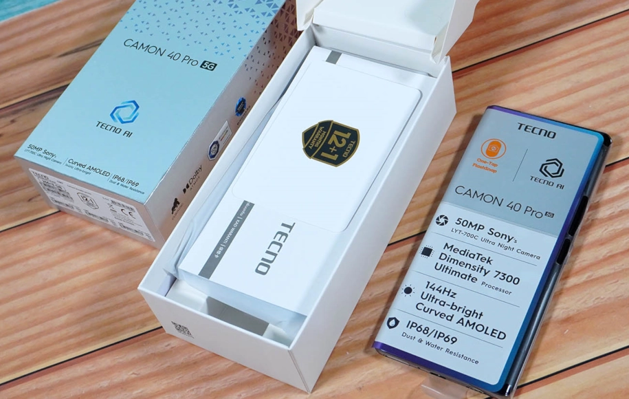 نقد و بررسی تکنو Camon 40 Pro