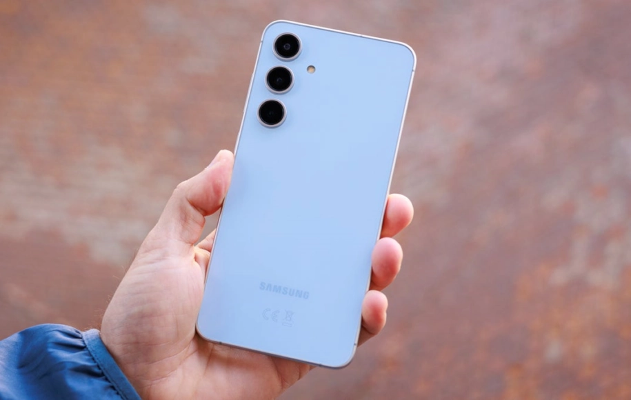 بهترین گوشیهای میان رده سامسونگ در سال ۲۰۲۵