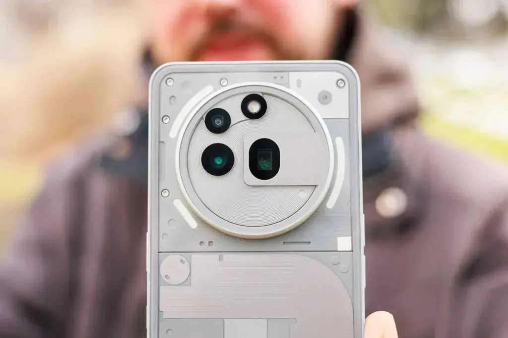 نقد و بررسی دوربین ناتینگ فون 3a پرو