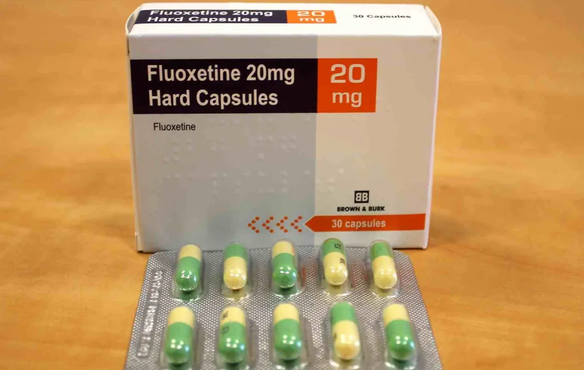عوارض قرص فلوکستین ۲۰ برای خانم‌ها را جدی بگیرید!