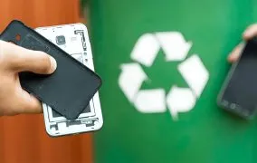 استفاده از مواد بازیافتی در گوشی
