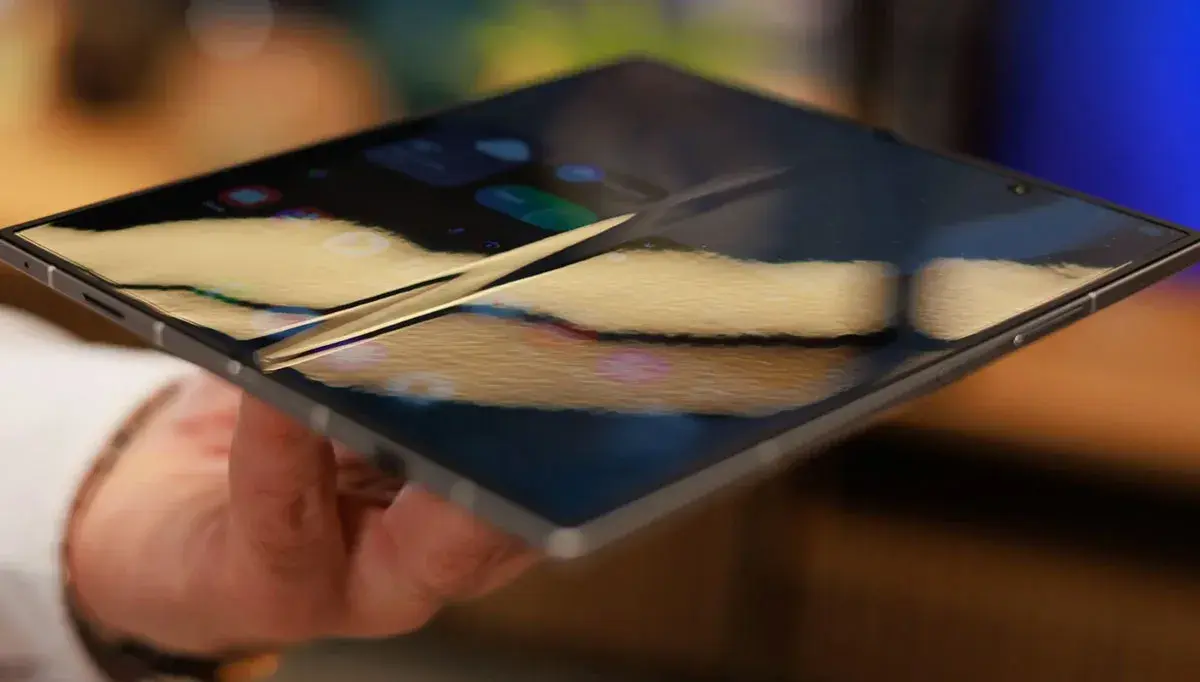 خط تا گوشی تاشو