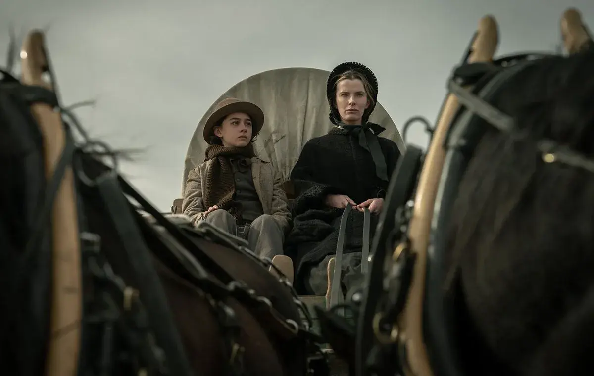 بهترین مینی سریالهای 2025؛ آمریکای نخستین (American Primeval)