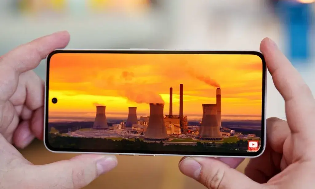 نقد و بررسی نمایشگر ناتینگ فون 3a پرو