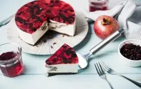 چیز کیک انار یلدایی