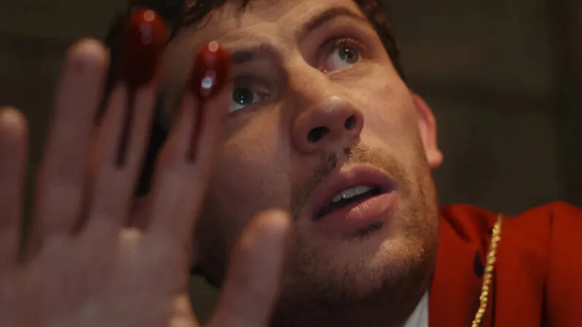 جاش اوکانر در «بیدار شو مرد مرده»