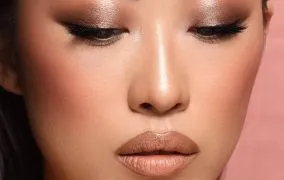 ماندگارترین پالت سایه رنگی ساخت برند انگلیسی لامل