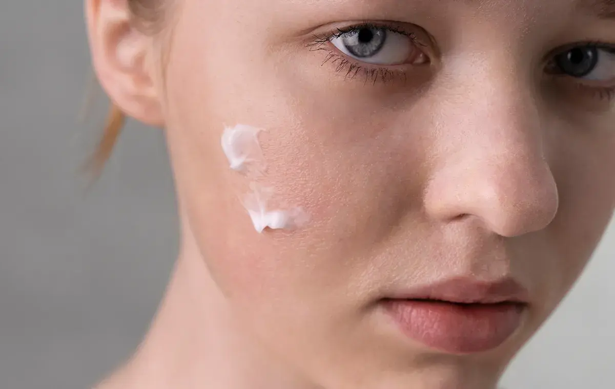 جایگزین‌های طبیعی ایمن‌تر برای درمان لک صورت