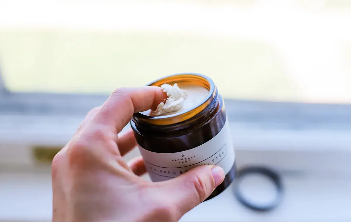 کمک به ترمیم و بازسازی پوست