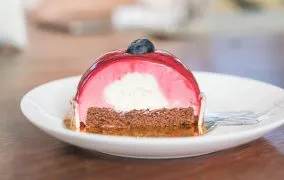 دسر با بیسکویت پتی بور و ژله