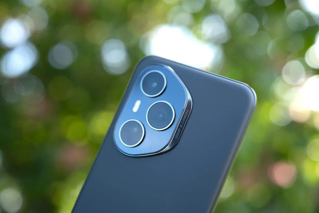 نقد و بررسی دوربین آنر 400 پرو