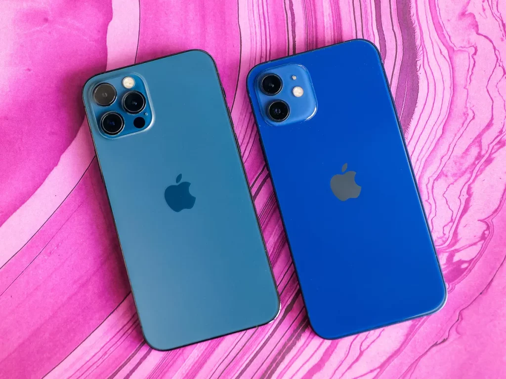 سری آیفون 12