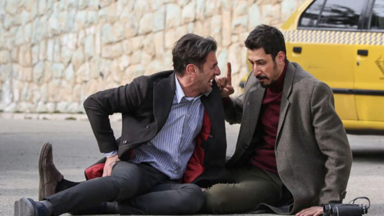 فیلم چشم و گوش بسته