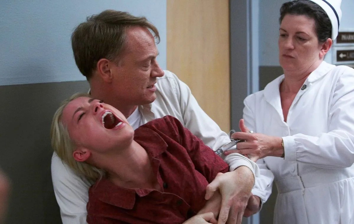 فیلم‌های جان کارپنتر؛ نگهبان (The Ward)