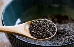 دانه چیا برای چه کسانی مضر است