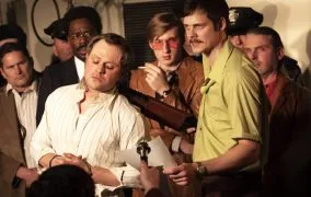 نقد فیلم «سیم مرد مرده»