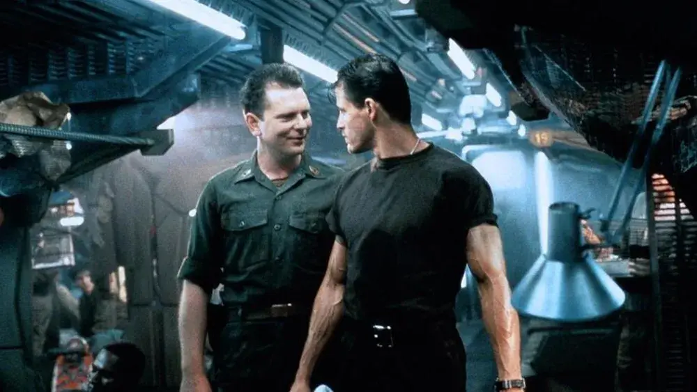فیلم Moon 44