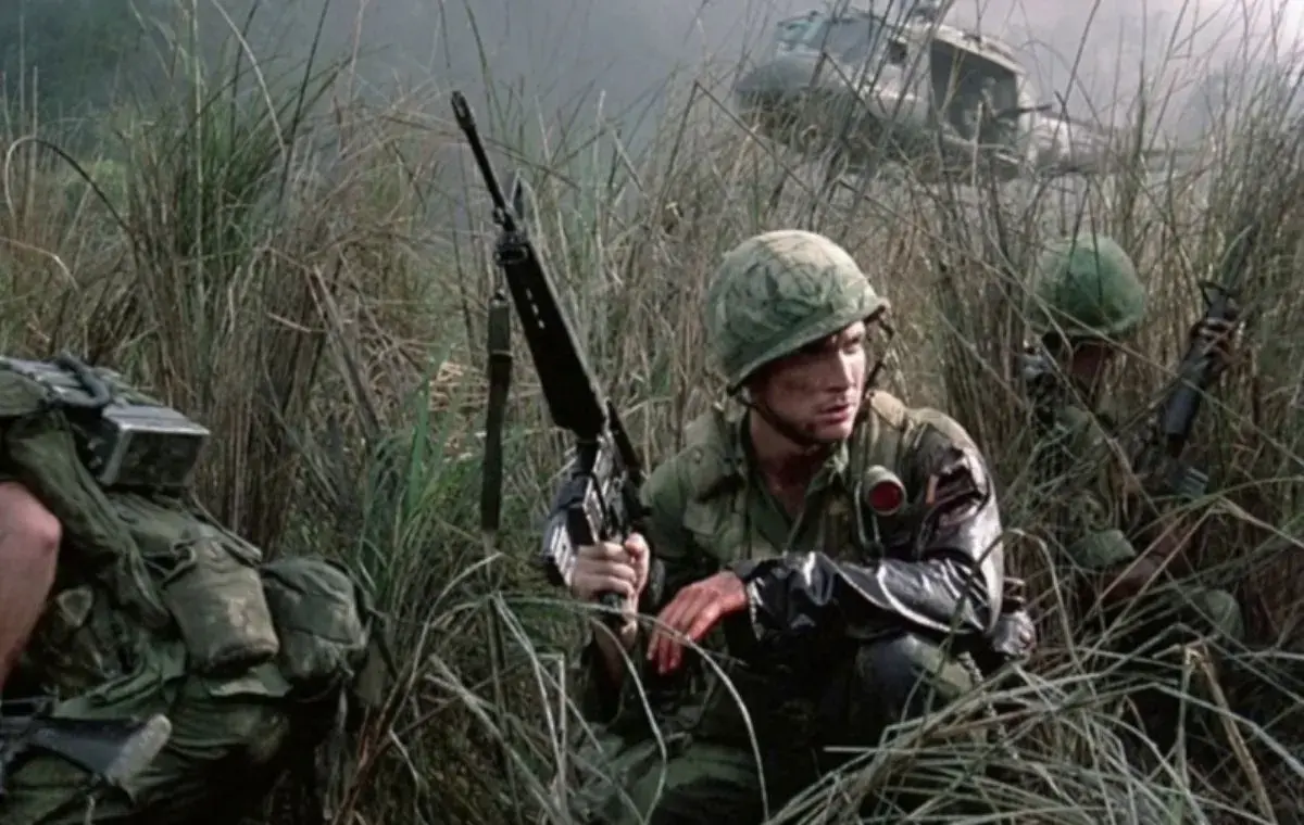 فیلم‌های جنگی جنگلی؛ تپه همبرگر (Hamburger Hill)