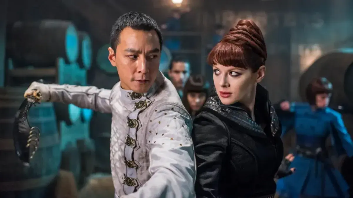 سریال Into the Badlands