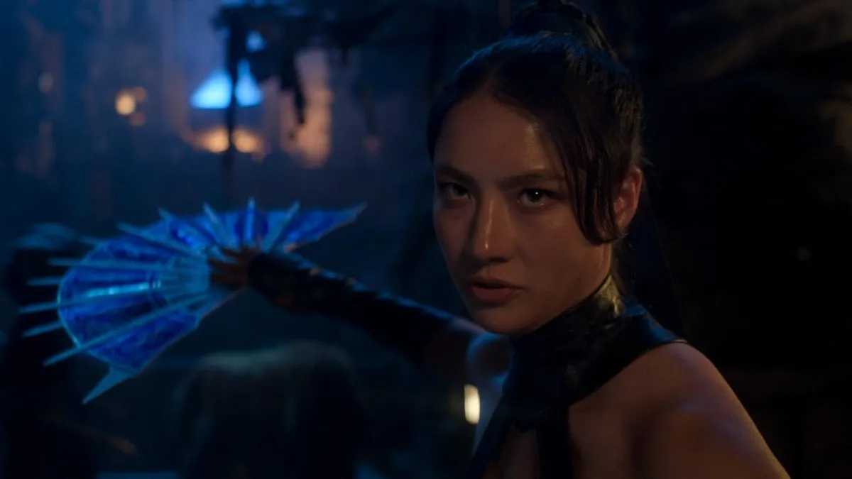 نقد و بررسی فیلم Mortal Kombat 2; دنباله ای فقط برای طرفداران 3 adeline rudolph in mortal kombat 2